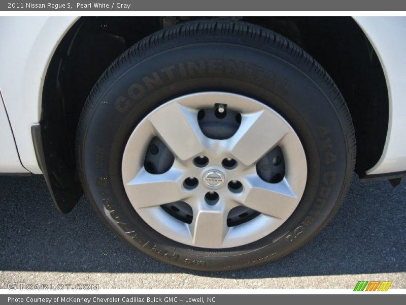 Pearl White / Gray 2011 Nissan Rogue S