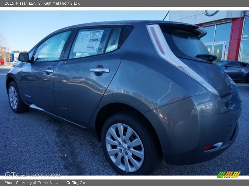 Gun Metallic / Black 2015 Nissan LEAF S