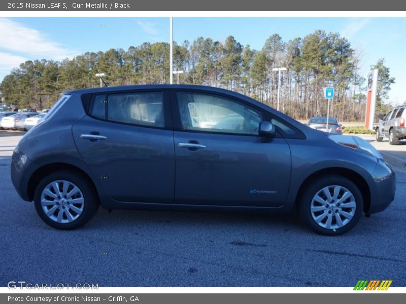 Gun Metallic / Black 2015 Nissan LEAF S
