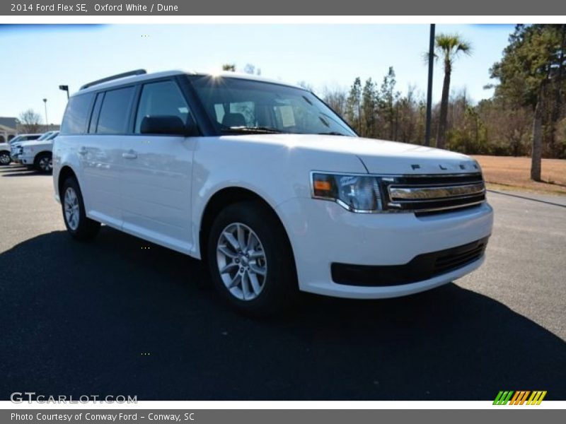 Oxford White / Dune 2014 Ford Flex SE