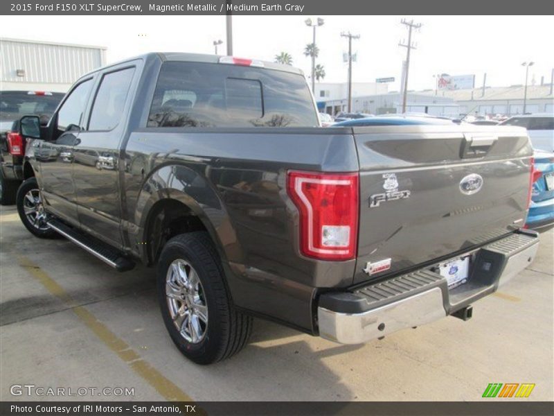 Magnetic Metallic / Medium Earth Gray 2015 Ford F150 XLT SuperCrew