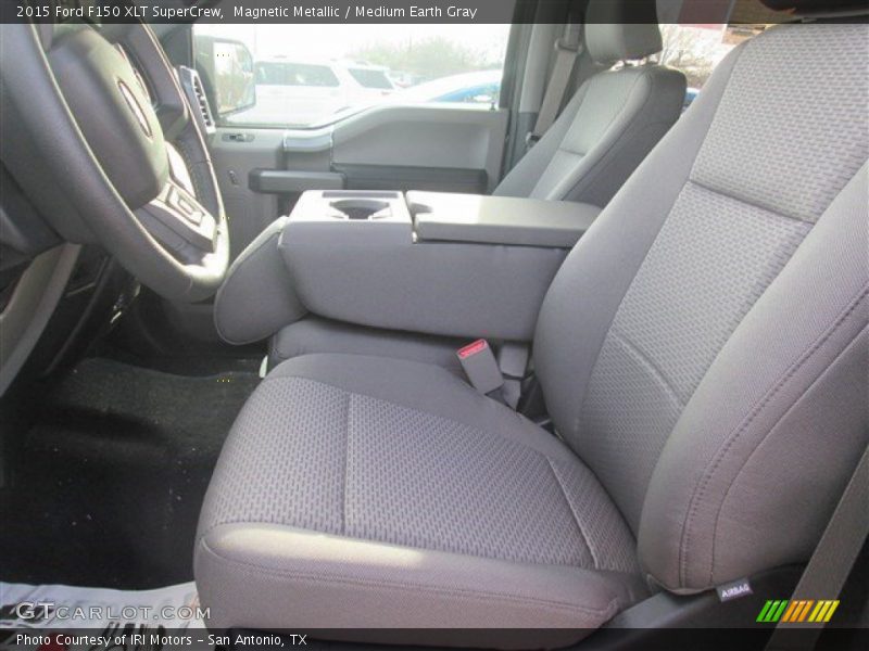 Magnetic Metallic / Medium Earth Gray 2015 Ford F150 XLT SuperCrew