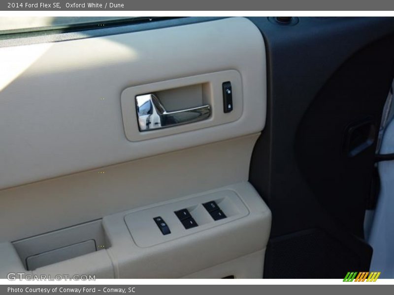 Oxford White / Dune 2014 Ford Flex SE
