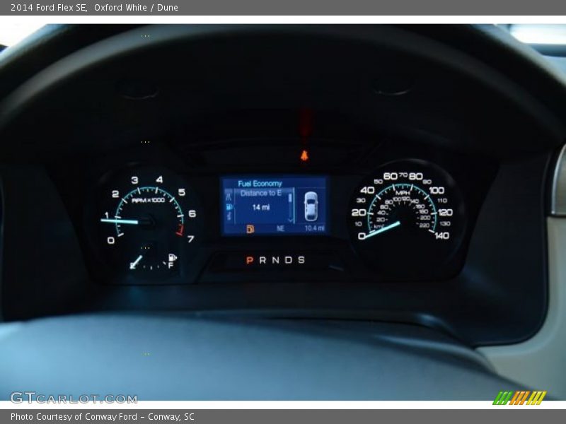Oxford White / Dune 2014 Ford Flex SE