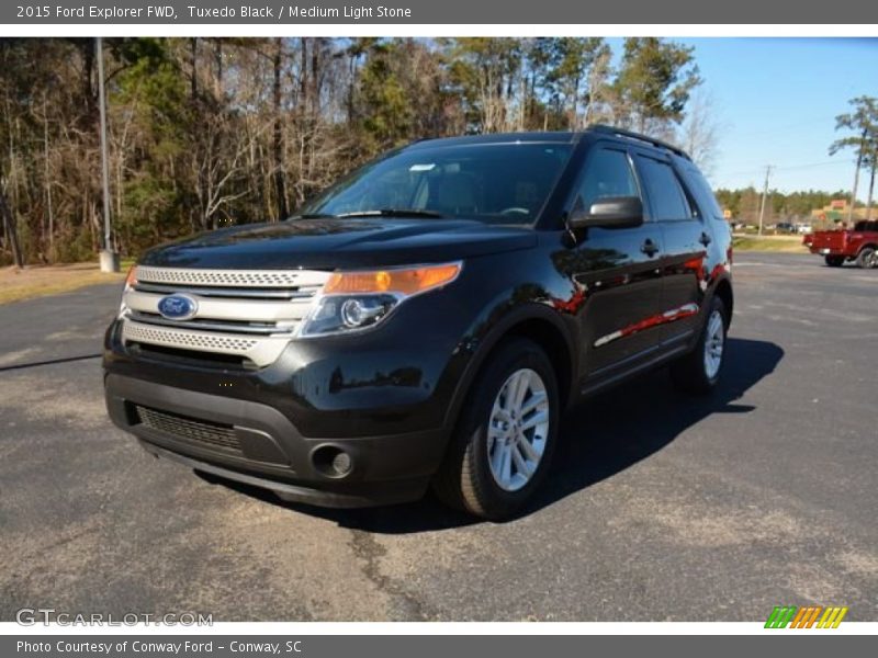 Tuxedo Black / Medium Light Stone 2015 Ford Explorer FWD