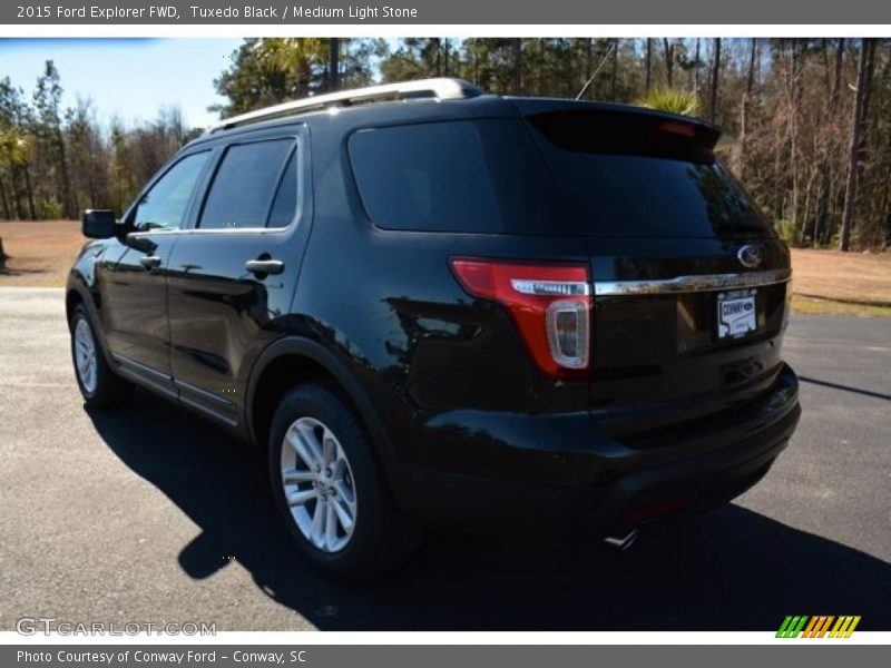 Tuxedo Black / Medium Light Stone 2015 Ford Explorer FWD