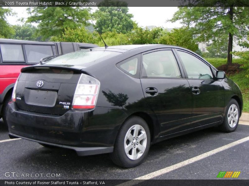 Black / Gray/Burgundy 2005 Toyota Prius Hybrid