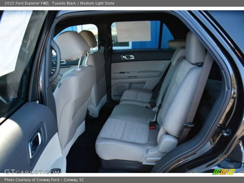 Tuxedo Black / Medium Light Stone 2015 Ford Explorer FWD