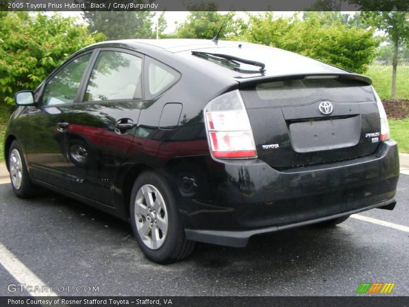 Black / Gray/Burgundy 2005 Toyota Prius Hybrid