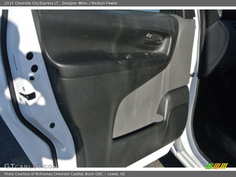 Designer White / Medium Pewter 2015 Chevrolet City Express LT