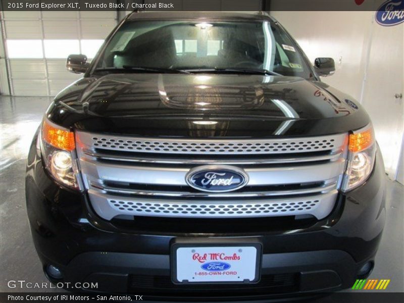 Tuxedo Black / Charcoal Black 2015 Ford Explorer XLT