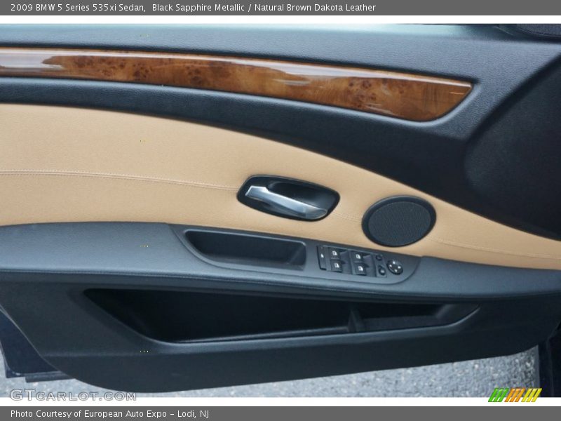Black Sapphire Metallic / Natural Brown Dakota Leather 2009 BMW 5 Series 535xi Sedan