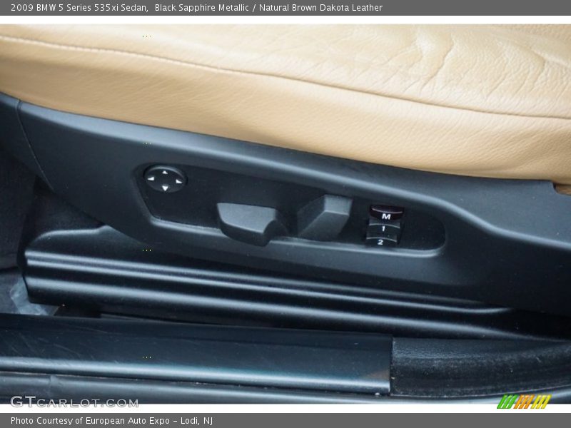 Black Sapphire Metallic / Natural Brown Dakota Leather 2009 BMW 5 Series 535xi Sedan
