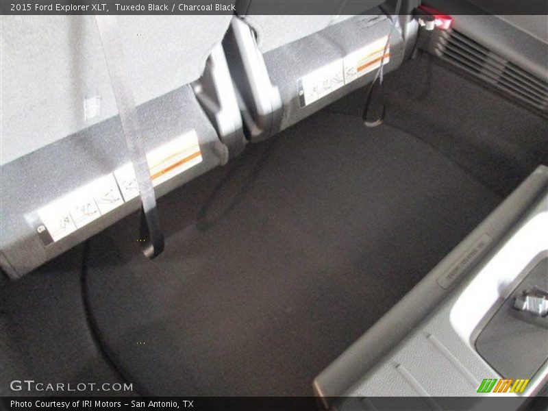Tuxedo Black / Charcoal Black 2015 Ford Explorer XLT