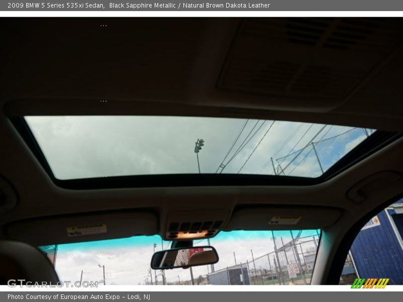 Black Sapphire Metallic / Natural Brown Dakota Leather 2009 BMW 5 Series 535xi Sedan