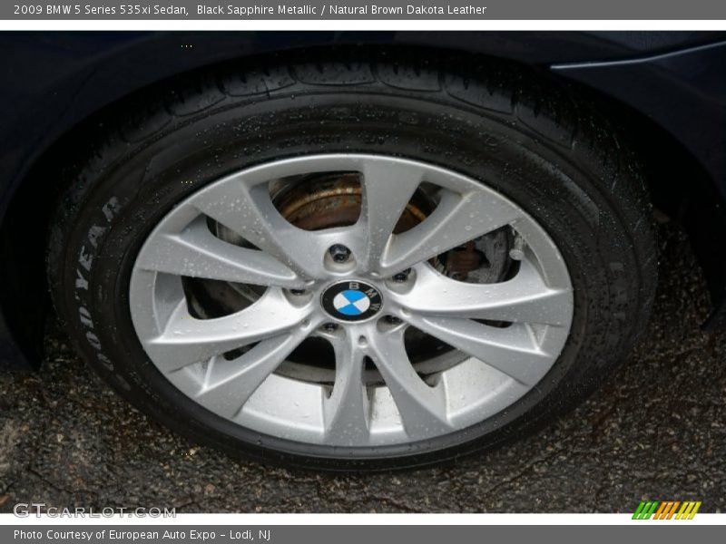 Black Sapphire Metallic / Natural Brown Dakota Leather 2009 BMW 5 Series 535xi Sedan
