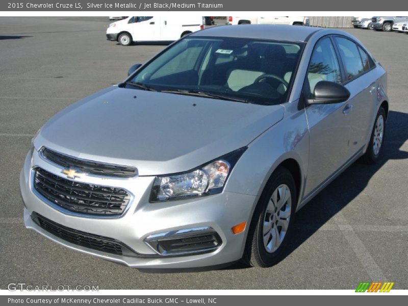 Silver Ice Metallic / Jet Black/Medium Titanium 2015 Chevrolet Cruze LS
