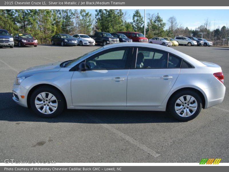 Silver Ice Metallic / Jet Black/Medium Titanium 2015 Chevrolet Cruze LS