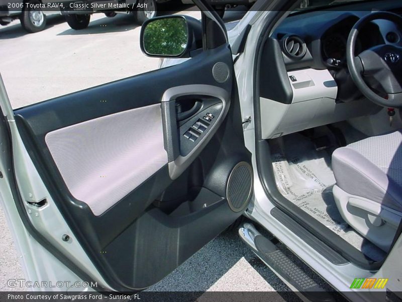 Classic Silver Metallic / Ash 2006 Toyota RAV4