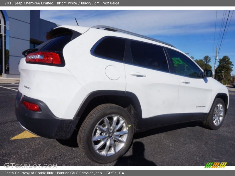 Bright White / Black/Light Frost Beige 2015 Jeep Cherokee Limited
