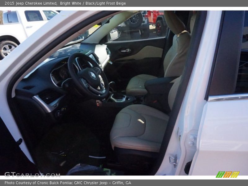 Bright White / Black/Light Frost Beige 2015 Jeep Cherokee Limited