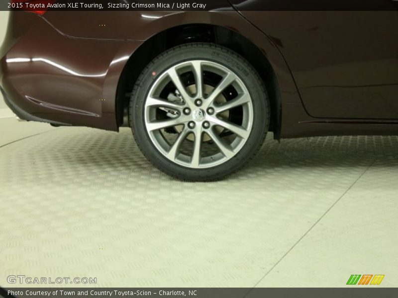 Sizzling Crimson Mica / Light Gray 2015 Toyota Avalon XLE Touring