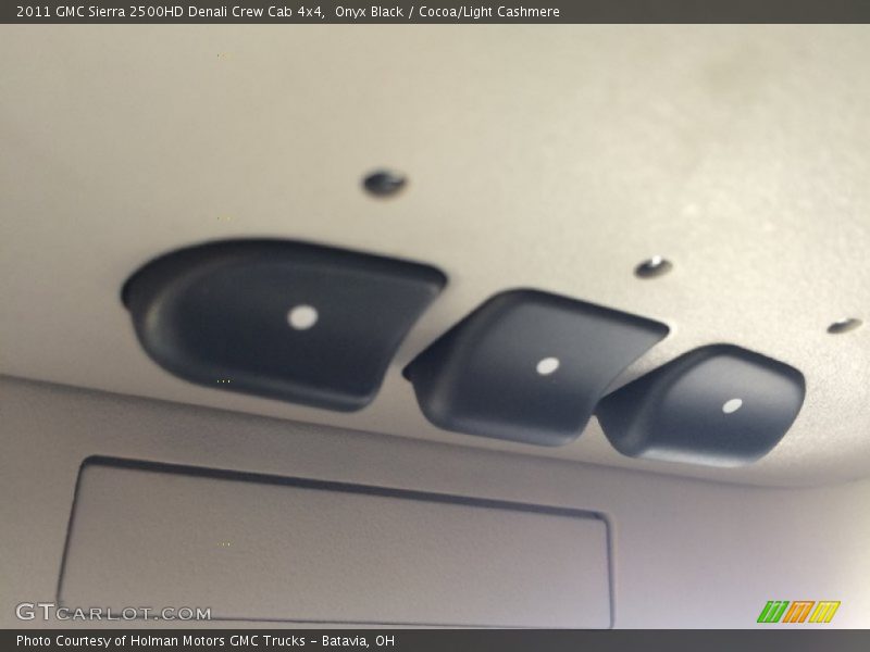 Onyx Black / Cocoa/Light Cashmere 2011 GMC Sierra 2500HD Denali Crew Cab 4x4