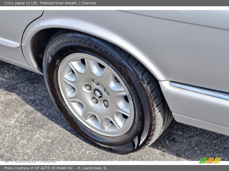 Platinum Silver Metallic / Charcoal 2001 Jaguar XJ XJ8