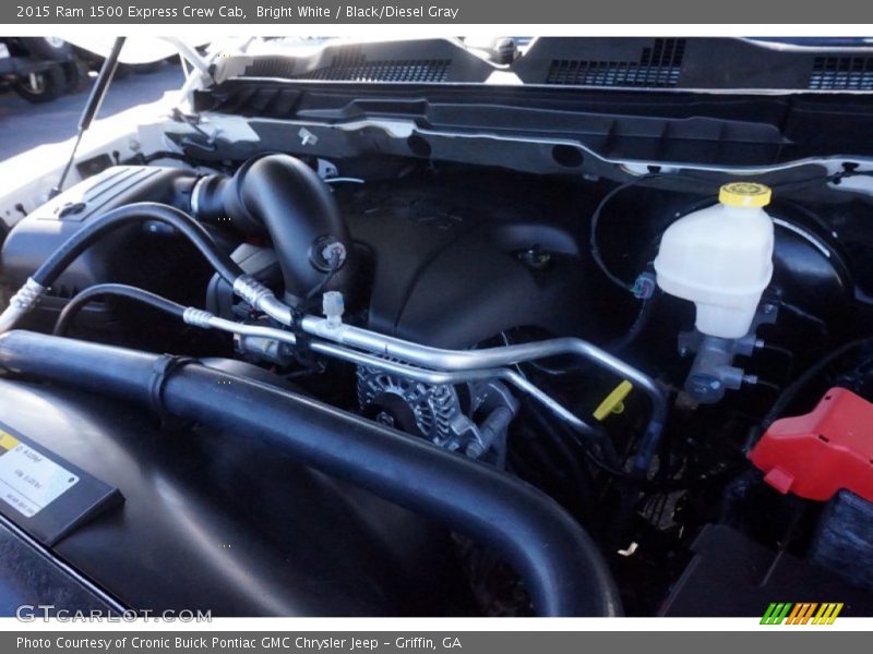 Bright White / Black/Diesel Gray 2015 Ram 1500 Express Crew Cab