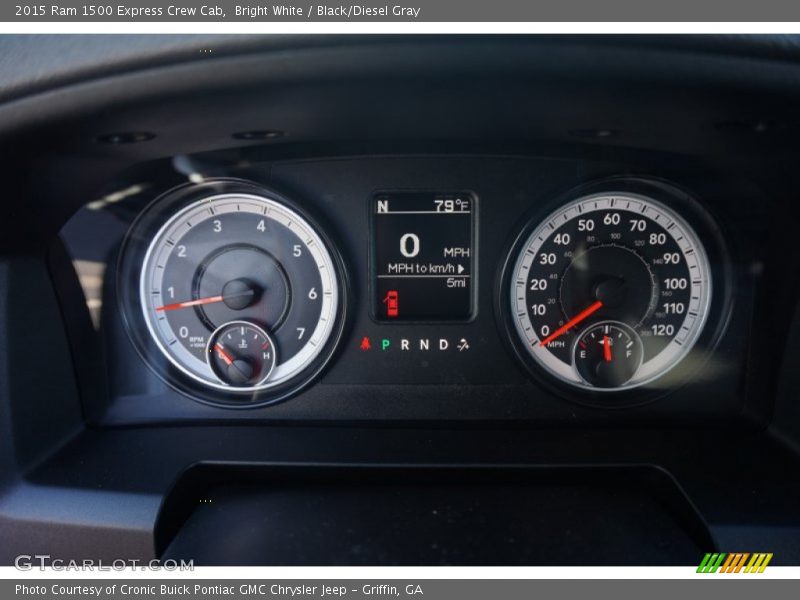 Bright White / Black/Diesel Gray 2015 Ram 1500 Express Crew Cab