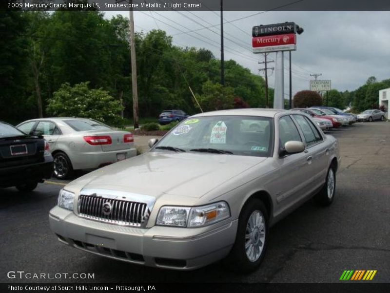 Smokestone Metallic / Light Camel 2009 Mercury Grand Marquis LS