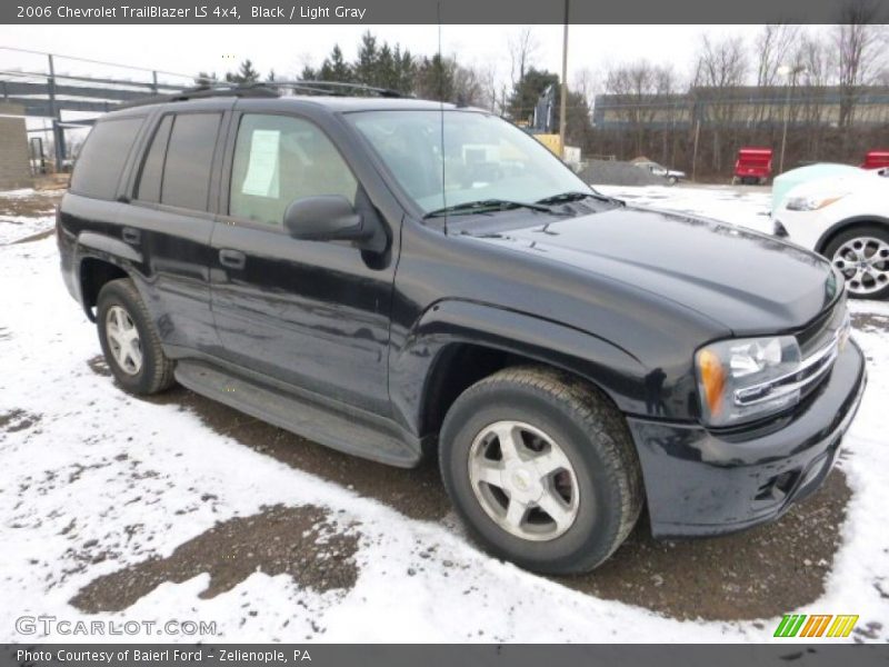Black / Light Gray 2006 Chevrolet TrailBlazer LS 4x4