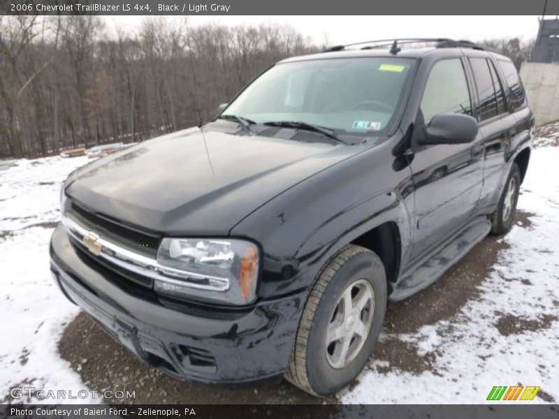 Black / Light Gray 2006 Chevrolet TrailBlazer LS 4x4