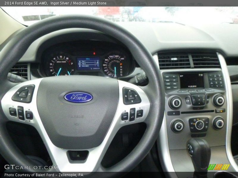 Controls of 2014 Edge SE AWD