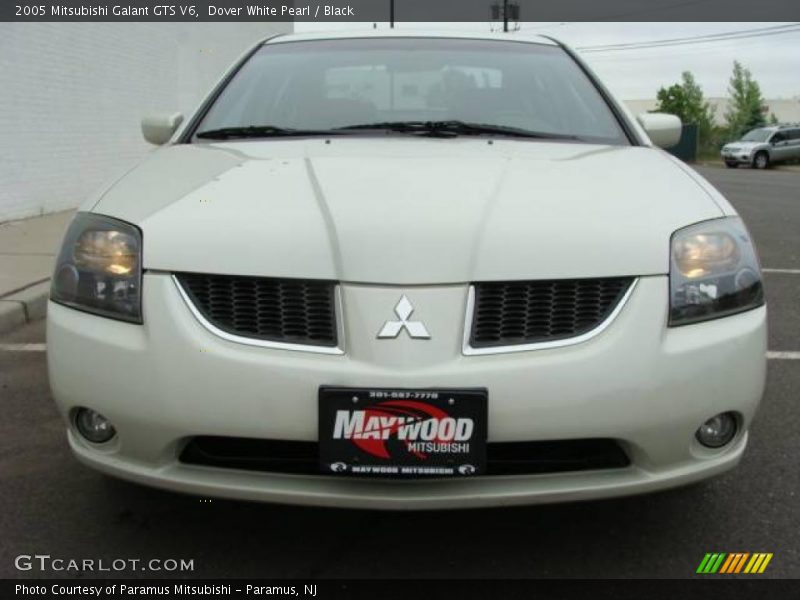 Dover White Pearl / Black 2005 Mitsubishi Galant GTS V6