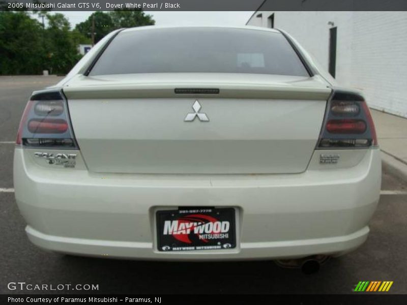 Dover White Pearl / Black 2005 Mitsubishi Galant GTS V6