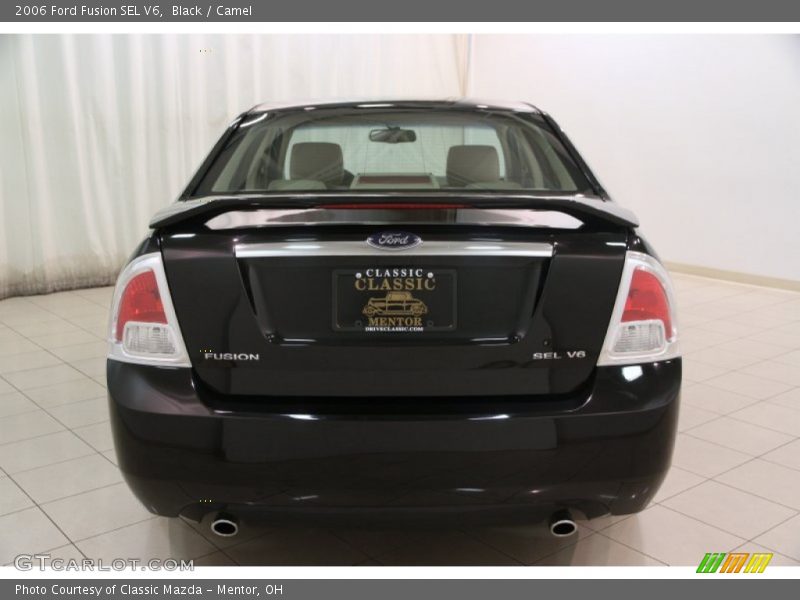 Black / Camel 2006 Ford Fusion SEL V6