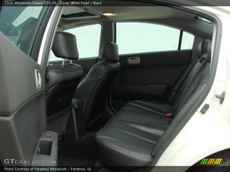 Dover White Pearl / Black 2005 Mitsubishi Galant GTS V6