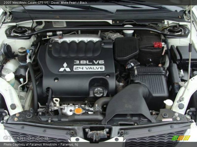 Dover White Pearl / Black 2005 Mitsubishi Galant GTS V6