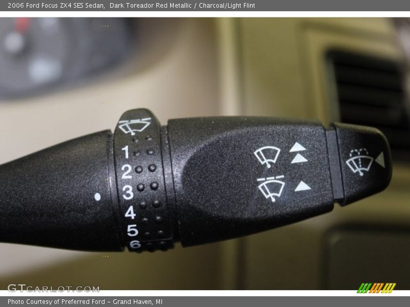 Dark Toreador Red Metallic / Charcoal/Light Flint 2006 Ford Focus ZX4 SES Sedan