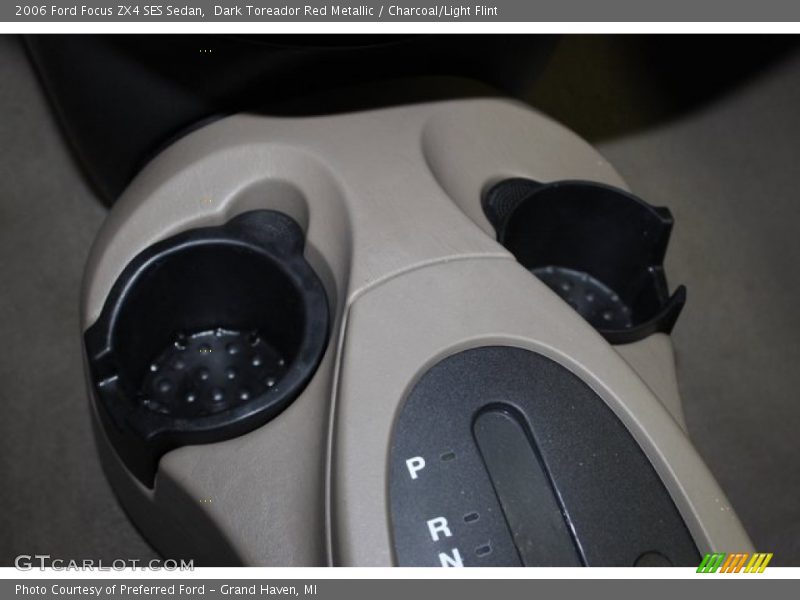 Dark Toreador Red Metallic / Charcoal/Light Flint 2006 Ford Focus ZX4 SES Sedan