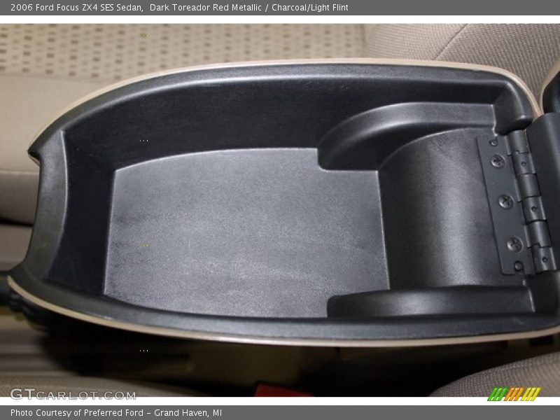 Dark Toreador Red Metallic / Charcoal/Light Flint 2006 Ford Focus ZX4 SES Sedan