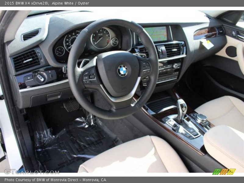 Alpine White / Oyster 2015 BMW X4 xDrive28i