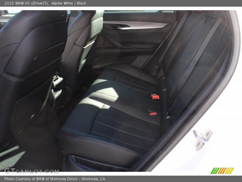 Alpine White / Black 2015 BMW X6 xDrive35i