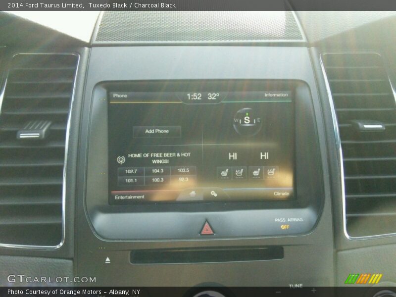 Tuxedo Black / Charcoal Black 2014 Ford Taurus Limited