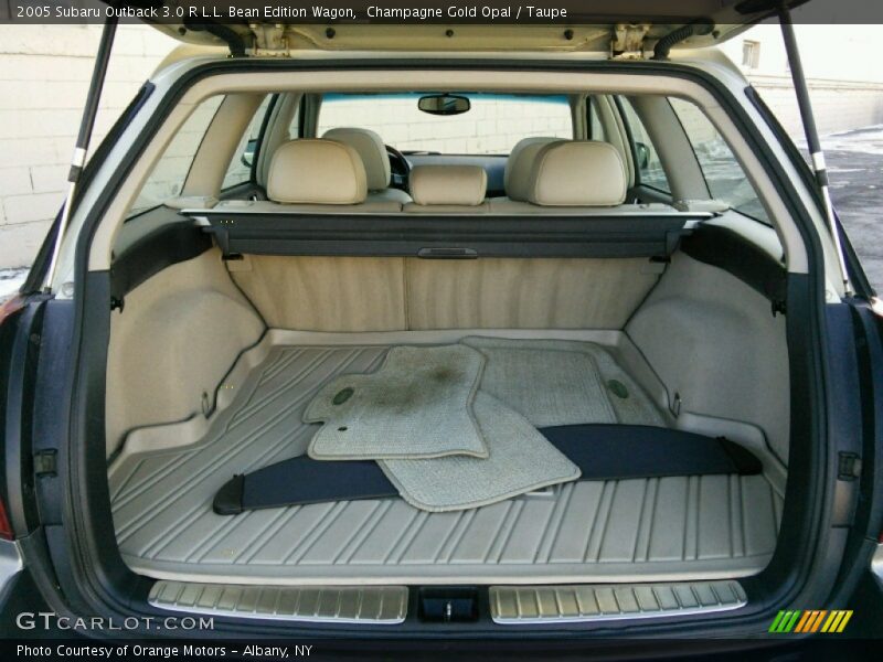 Champagne Gold Opal / Taupe 2005 Subaru Outback 3.0 R L.L. Bean Edition Wagon