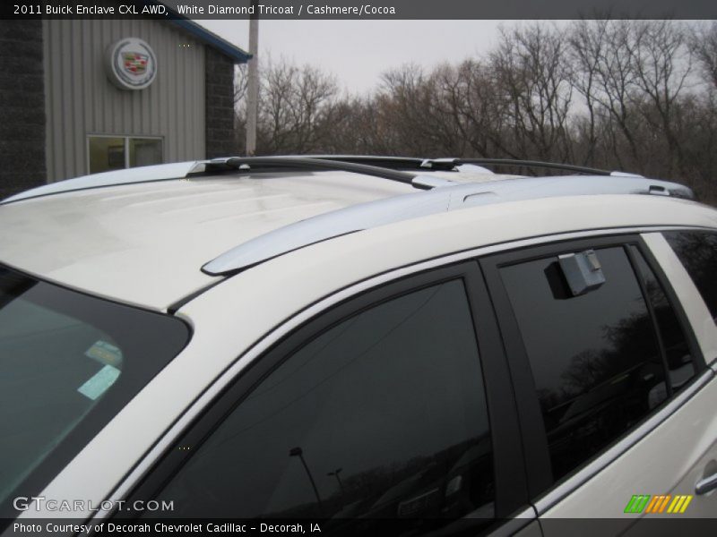 White Diamond Tricoat / Cashmere/Cocoa 2011 Buick Enclave CXL AWD