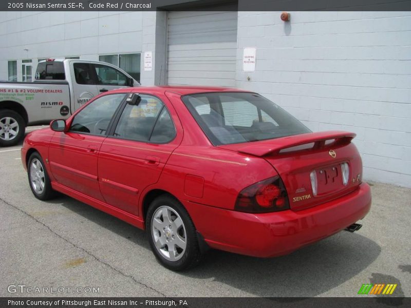Code Red / Charcoal 2005 Nissan Sentra SE-R