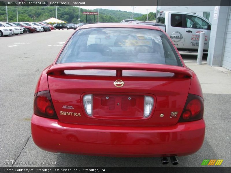 Code Red / Charcoal 2005 Nissan Sentra SE-R