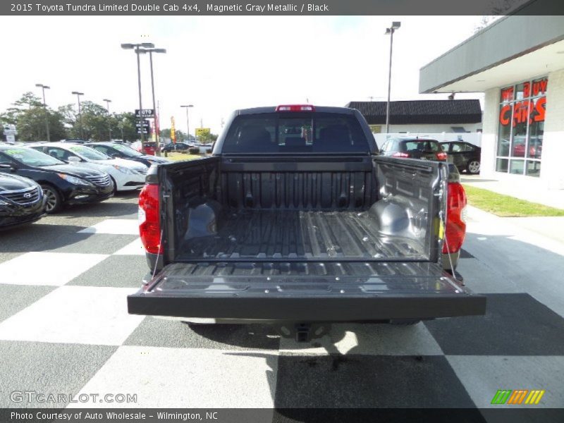 Magnetic Gray Metallic / Black 2015 Toyota Tundra Limited Double Cab 4x4